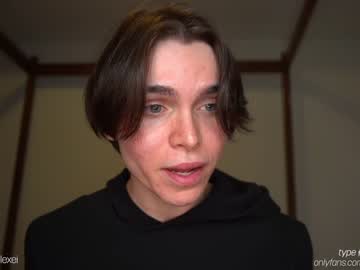 webcam man haydenalexei live cam image #1699880