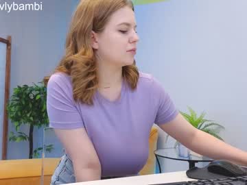 webcam girl lovlybambi live cam image #7628379