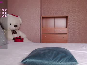 webcam girl fallen_angel_18 live cam image #8782528