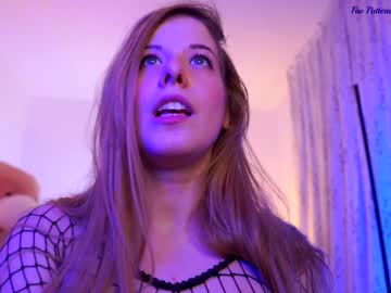 webcam girl juicyandthepussyblvd live cam image #2073409