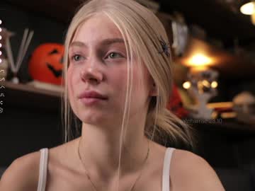 webcam girl kateharrise live cam image #10892273