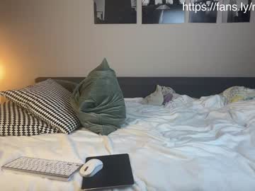 webcam man krishort live cam image #6498942