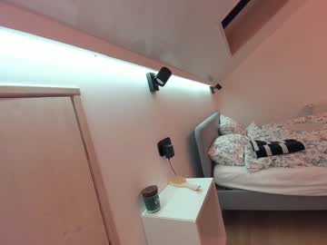 webcam girl ehotlovea live cam image #7681050