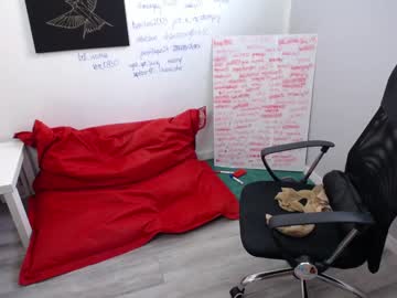 webcam girl yourcrazyneightbor live cam image #3493290
