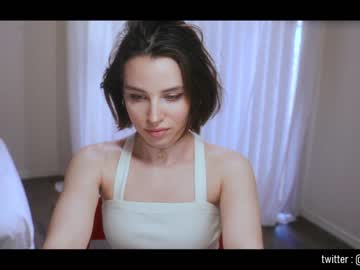 webcam girl cinnabelle live cam image #2127277