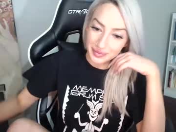 webcam girl miss_bee live cam image #1316430