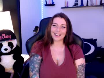 webcam girl bigtittedtattedlesbian live cam image #2407825