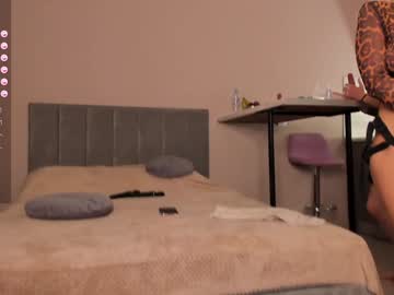 webcam girl michelle_filman live cam image #10888325