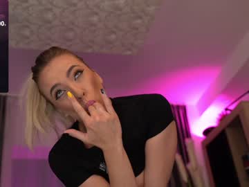 webcam girl sarahjadore live cam image #9376947