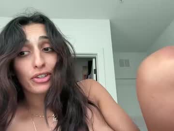 webcam girl camiliakxoxo live cam image #11016293