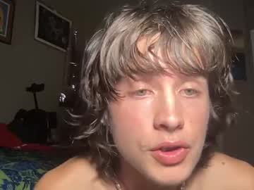 webcam man ethanbakerr live cam image #1528477