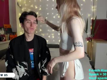 webcam girl eve_n_tracy live cam image #4393595