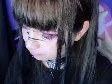 webcam girl i_died_again live cam image #5885360