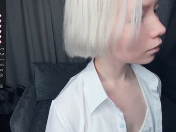 webcam girl silvergloss live cam image #7227201