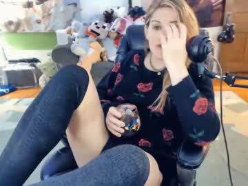 webcam tranny katiecutie_5 live cam image #1337736