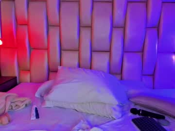 webcam girl thecosmicgirl live cam image #10446802