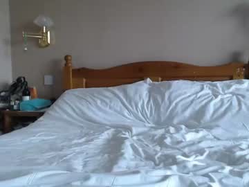 webcam girl mallinia live cam image #6958913