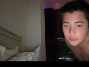 webcam man college_twink20 live cam image #648592