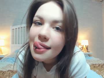 webcam girl smiles_energy live cam image #7959393