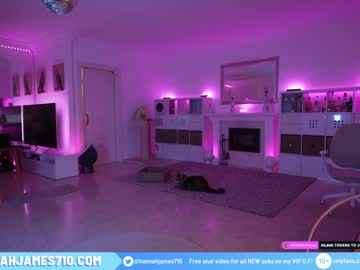 webcam girl hannahjames710 live cam image #2276669