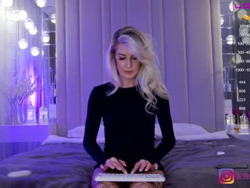 webcam girl krissone live cam image #4274132