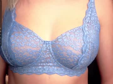 webcam girl beverly_hillls live cam image #8828614